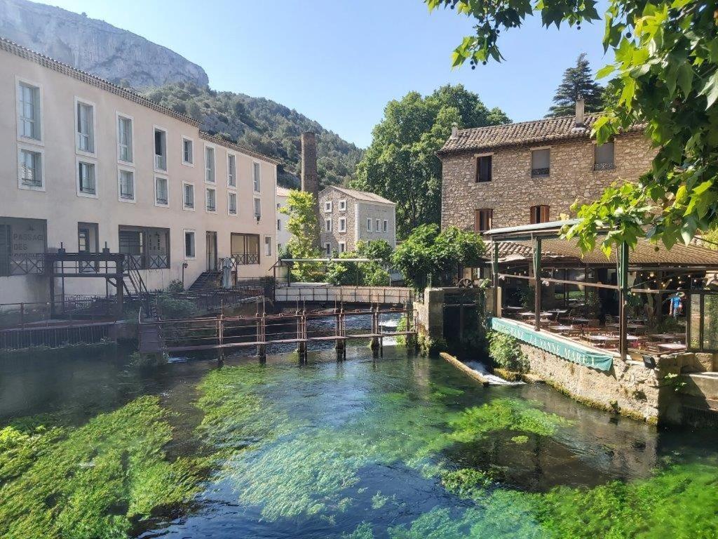 Gite Dans Les Pins Avec Piscine Villa Mazan Eksteriør billede